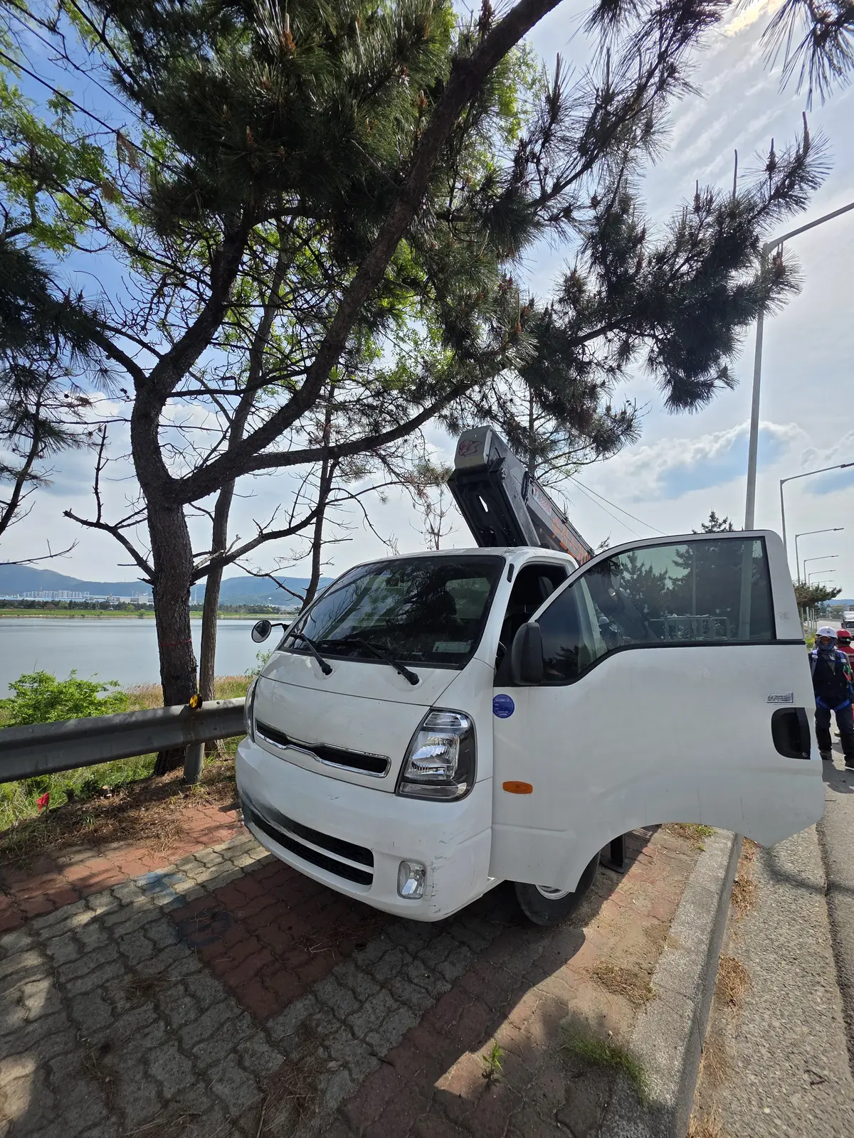 가지치기 작업 장비